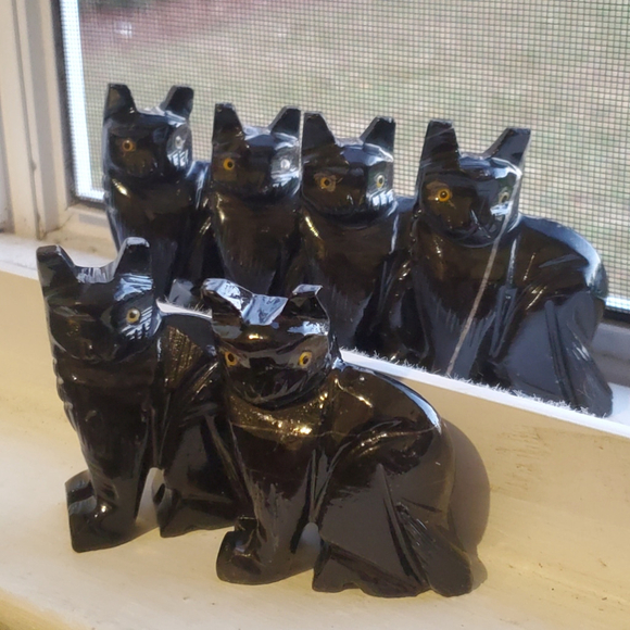 BLACK CATS! Carved, Black Onyx, Home Decor, Wiccan, Pagan, Mystical, Good Luck - Picture 6 of 6